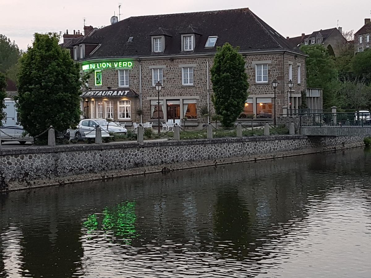 Le Lion Verd Putanges-le-Lac Exterior photo